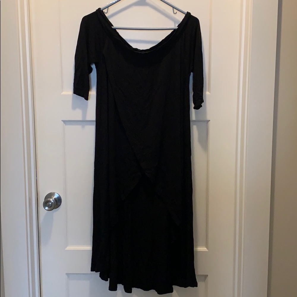 Large Annabelle tunic off the shoulder shirt